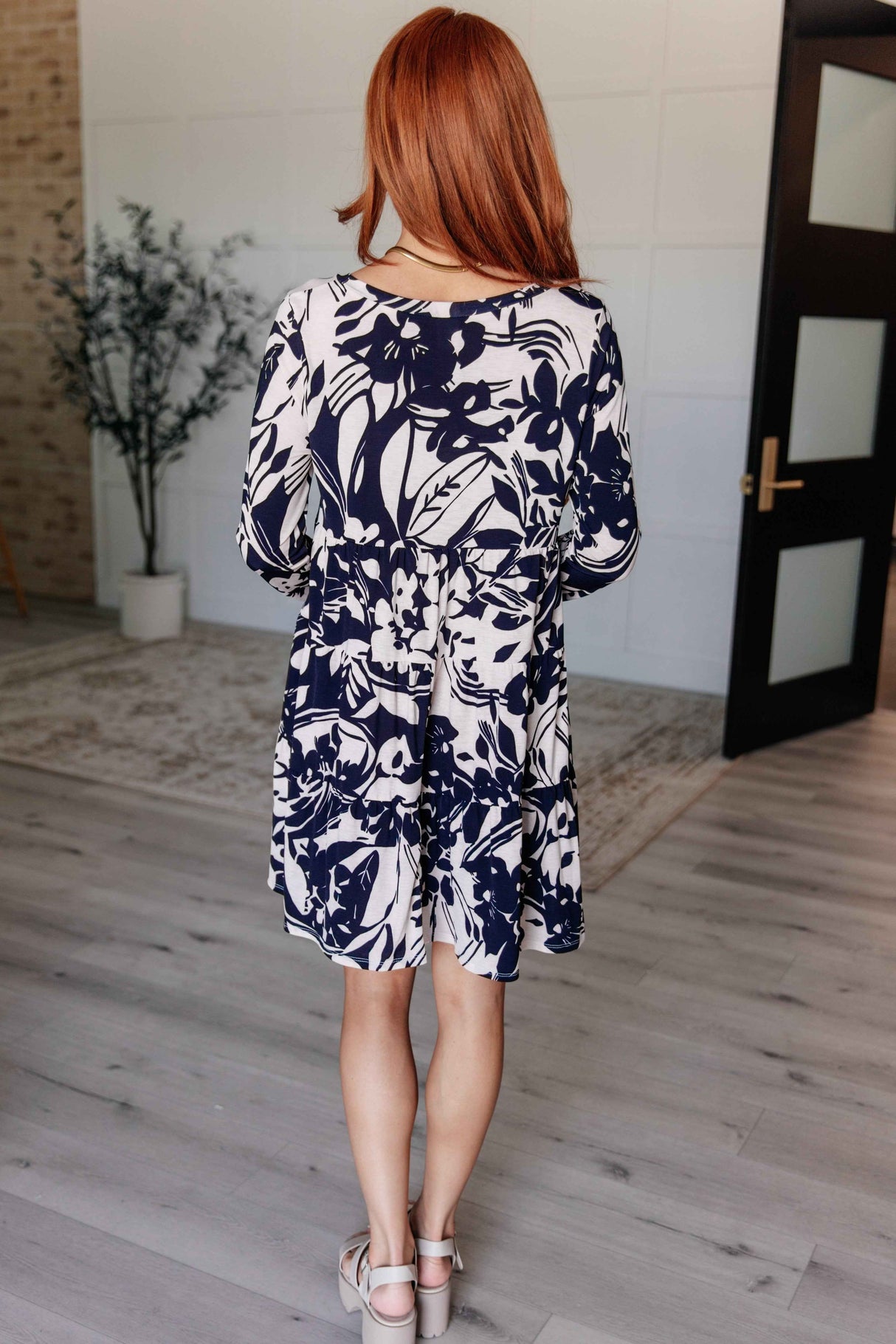 Worthwhile Moment Floral Tiered Dress in Oatmeal and Navy - Liarian Unlimited Boutique
