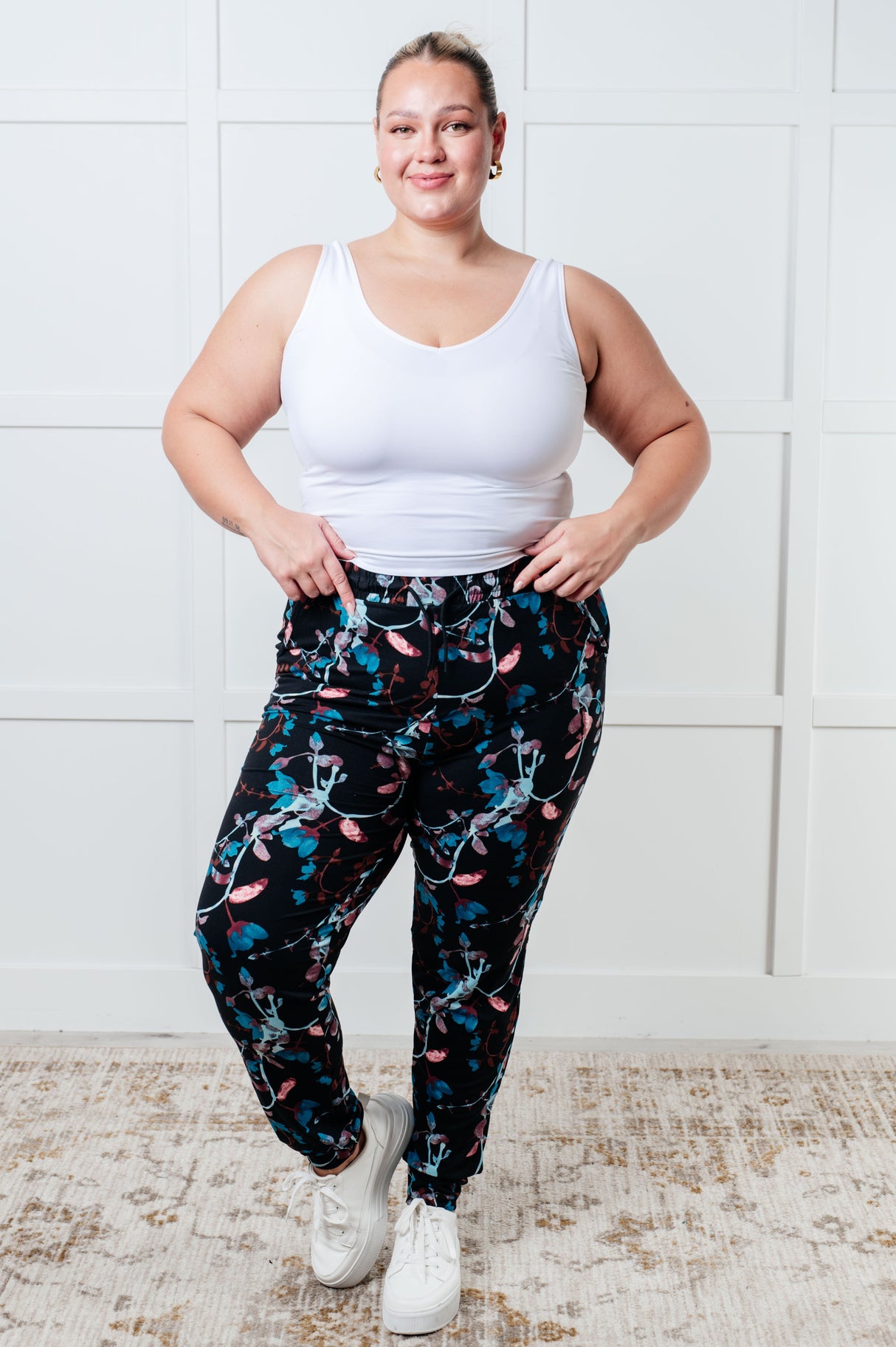Tus nuevos joggers favoritos en Luminescence Vine 