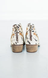 Botín All Roads en blanco y negro