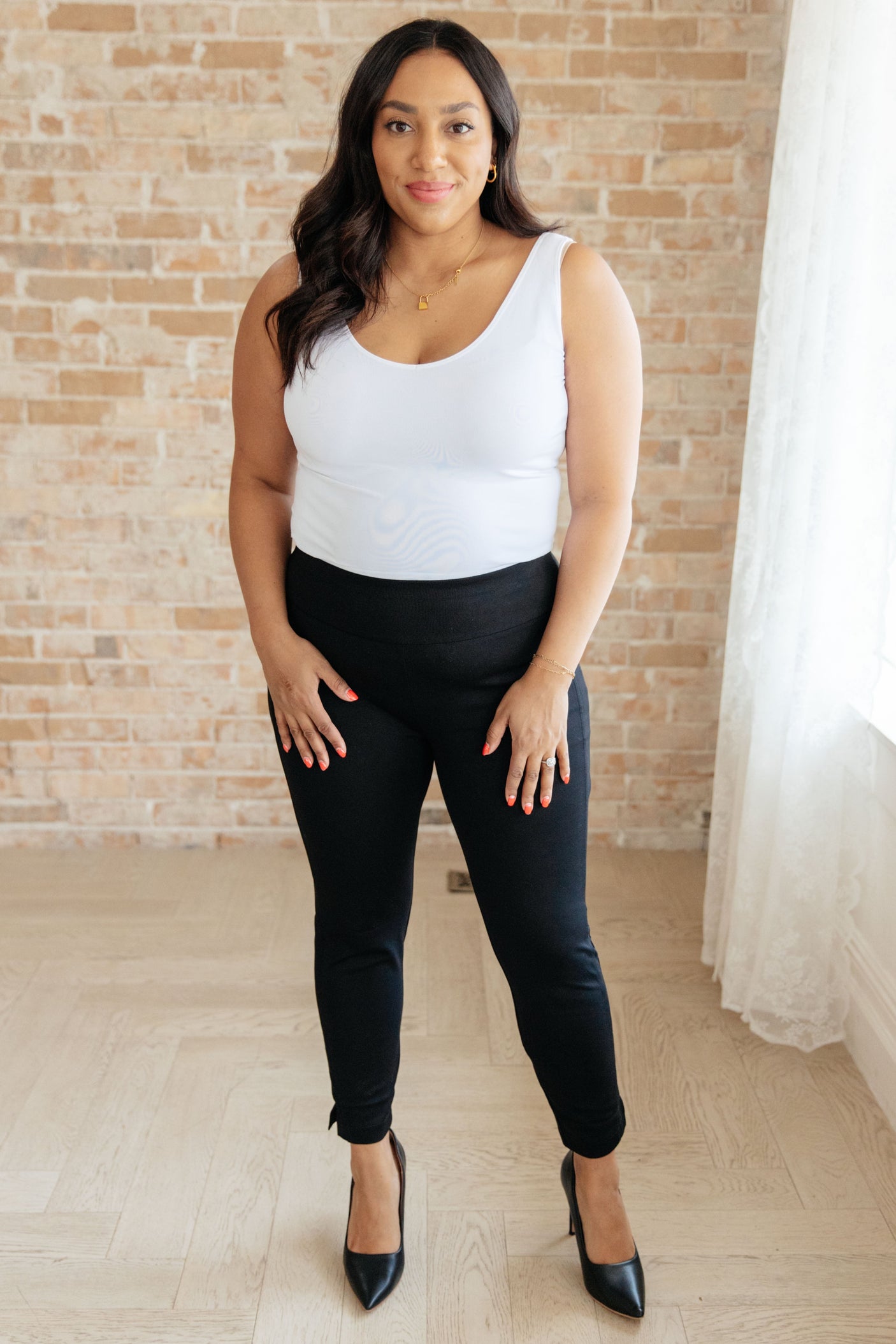 Pantalones ajustados Magic Ankle Crop de 26" en doce colores