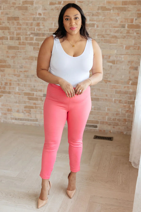 Pantalones ajustados Magic Ankle Crop de 26" en doce colores