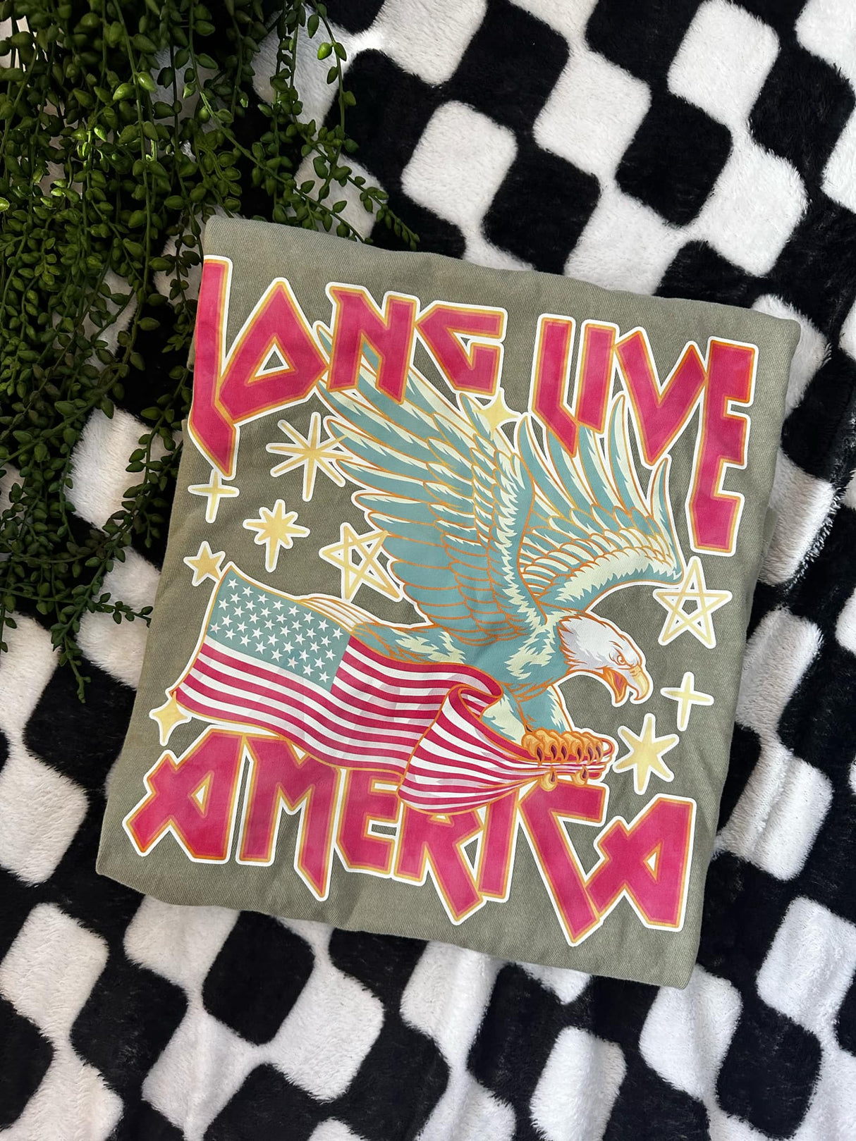 Camiseta gráfica "Larga vida a América"