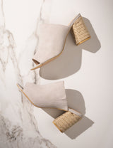 Sandalia de tacón Helena en ante color hielo