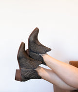 Botín Nailed It en color negro