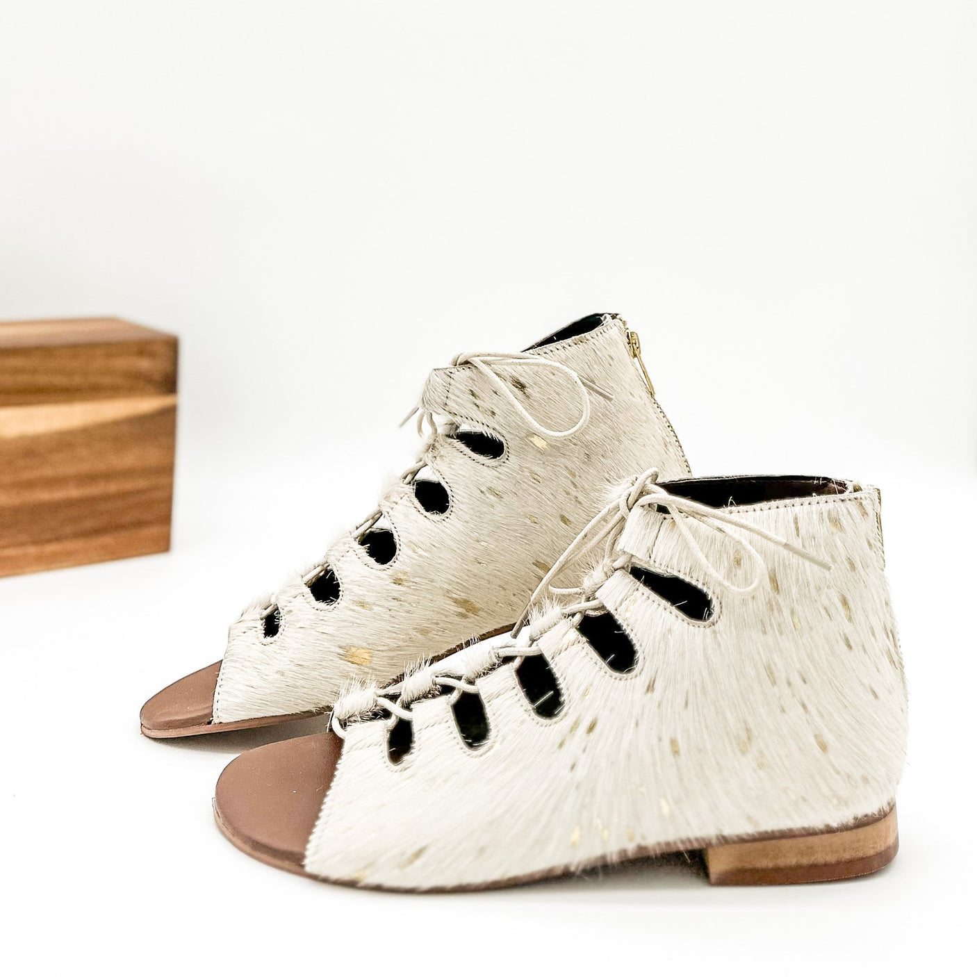 Sandalias Nola en dorado