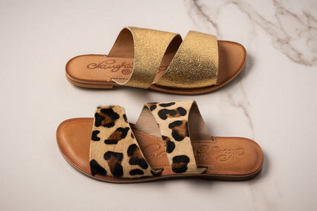 Sandalias de doble tira con diseño de leopardo